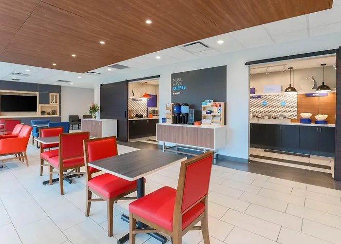 Express & Worth Downtown By Ihg Hotel
