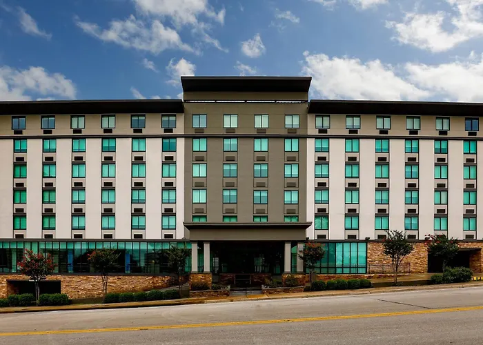 Express & Worth Downtown By Ihg Hotel