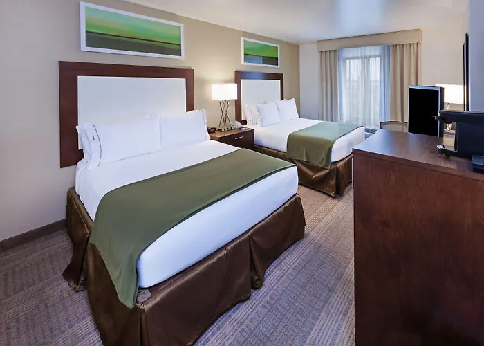 Express & Worth Downtown By Ihg 3*