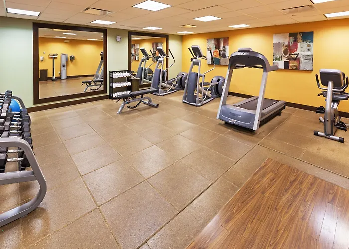Express & Worth Downtown By Ihg Hotel 3*