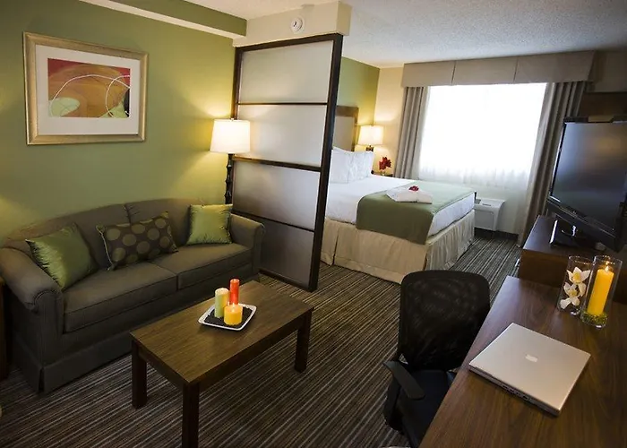 Express & Worth Downtown By Ihg 3*