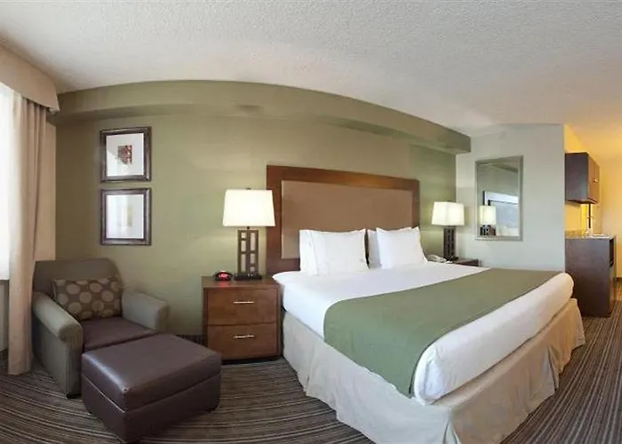 Express & Worth Downtown By Ihg Hotel Fort Worth