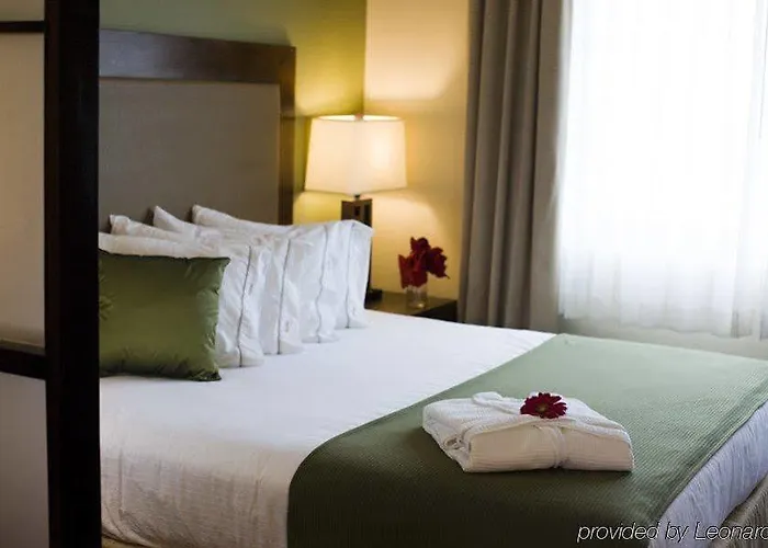 Express & Worth Downtown By Ihg